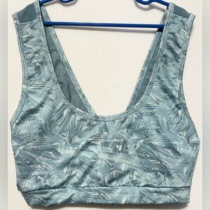 X PBX PRO Sports Bra Women’s Size Medium Abstract Light Blue Mesh Crossback